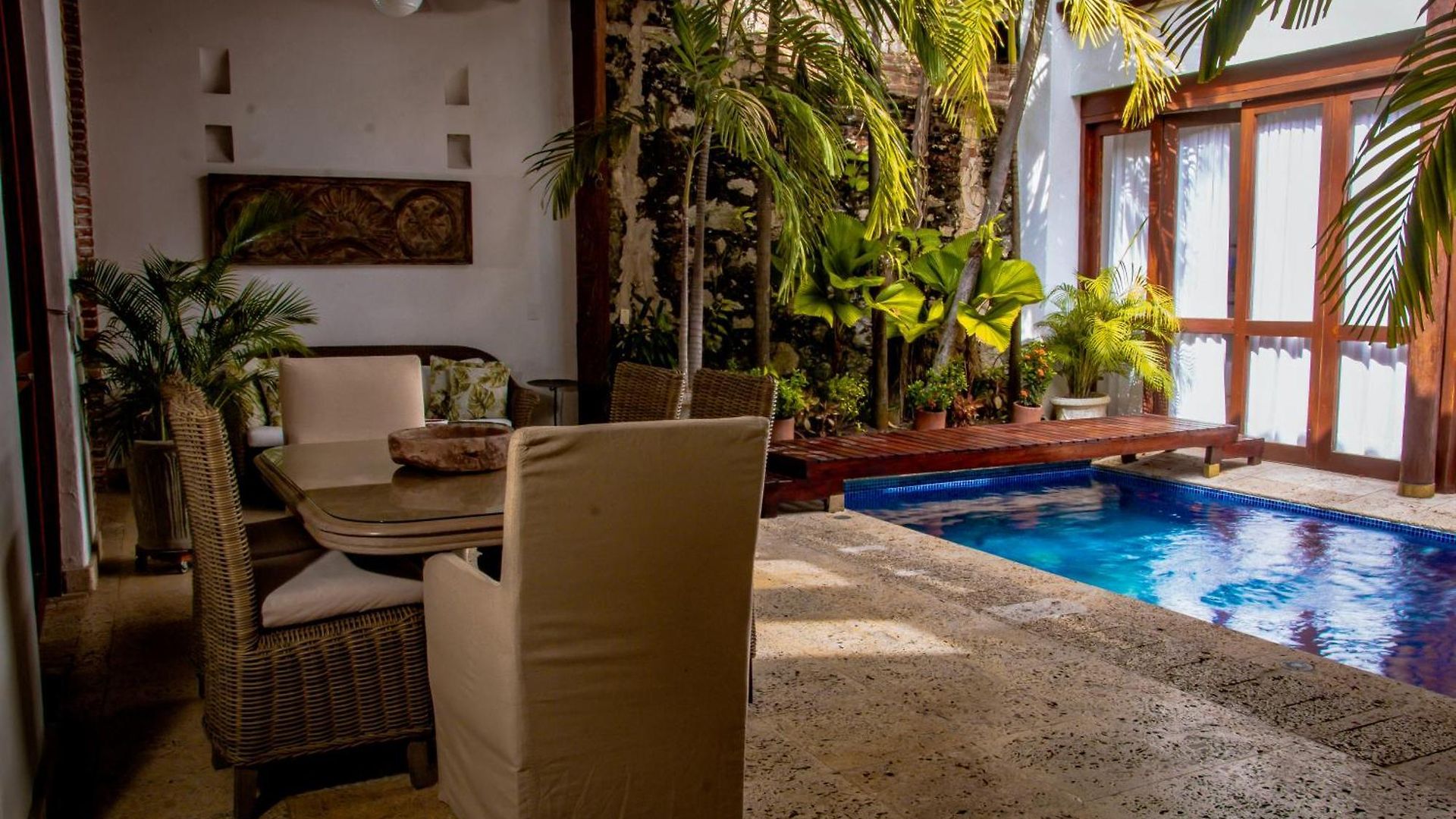5 Bedroom Inside Of The Walled Cartagena