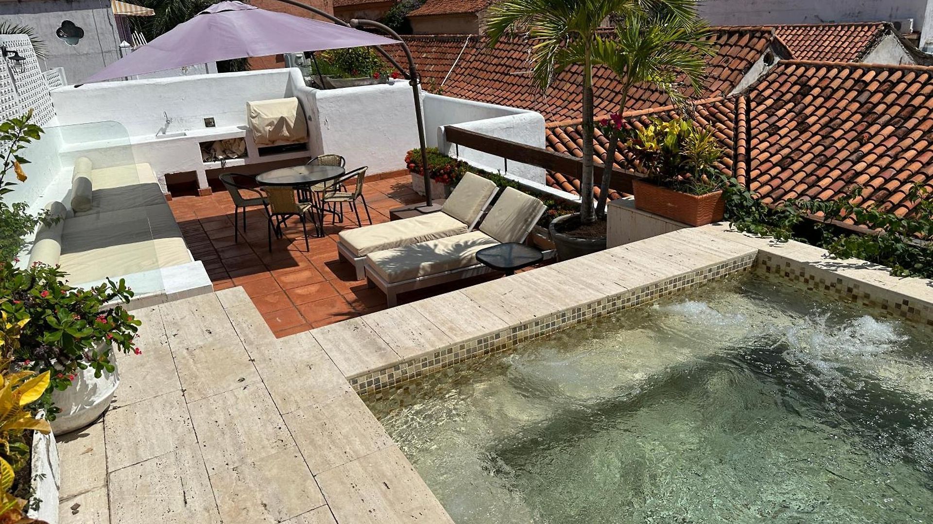 5 Bedroom Inside Of The Walled Cartagena