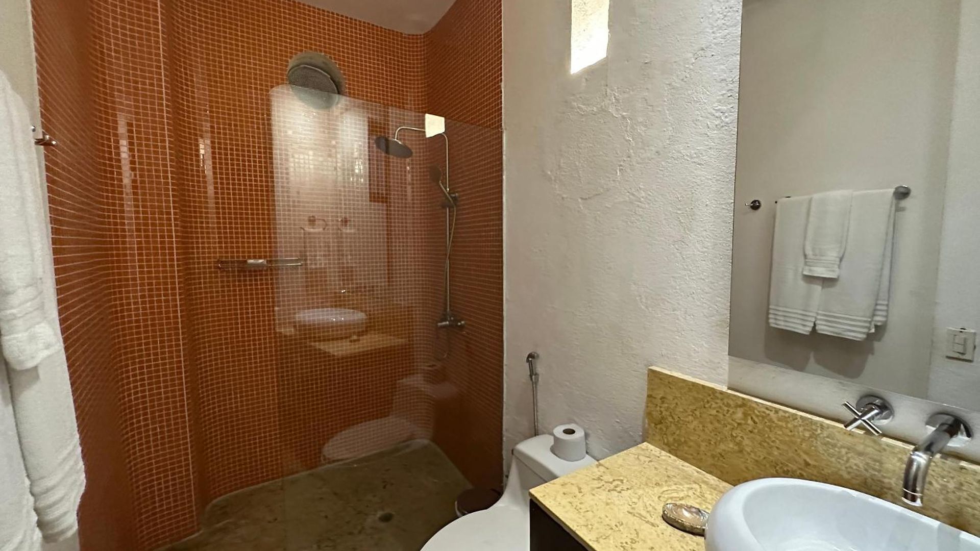 5 Bedroom Inside Of The Walled Сasa de vacaciones *