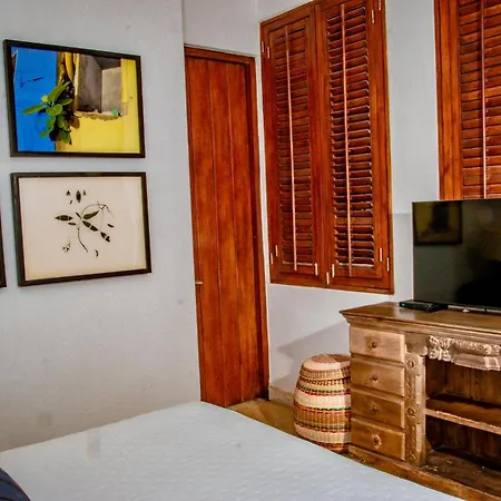 5 Bedroom Inside Of The Walled Cartagena