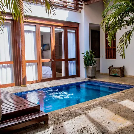 5 Bedroom Inside Of The Walled * Cartagena