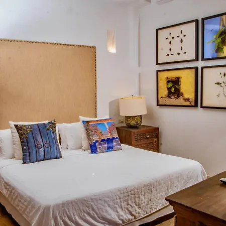Сasa de vacaciones 5 Bedroom Inside Of The Walled Cartagena