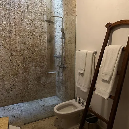 5 Bedroom Inside Of The Walled Сasa de vacaciones