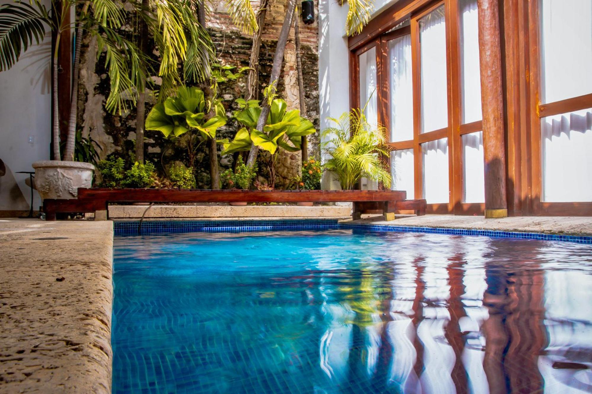 5 Bedroom Inside Of The Walled Holiday home